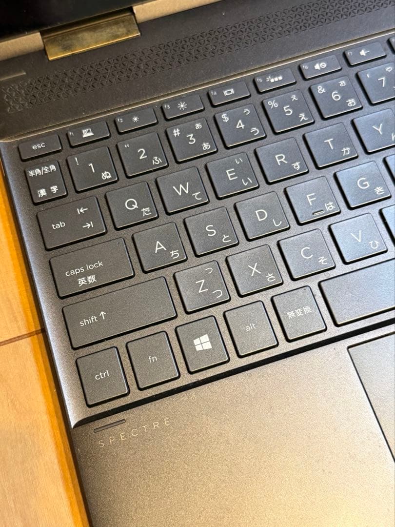★HP Spectre x360 初期化済み！起動可能！画面割　現状ジャンク扱