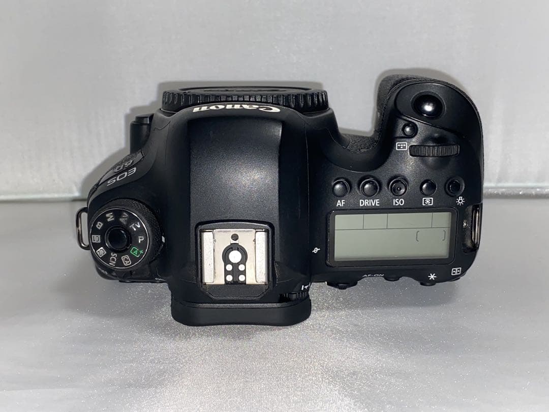 【良品2374ショット】Canon eos 6D markII 2 ボディ 本体