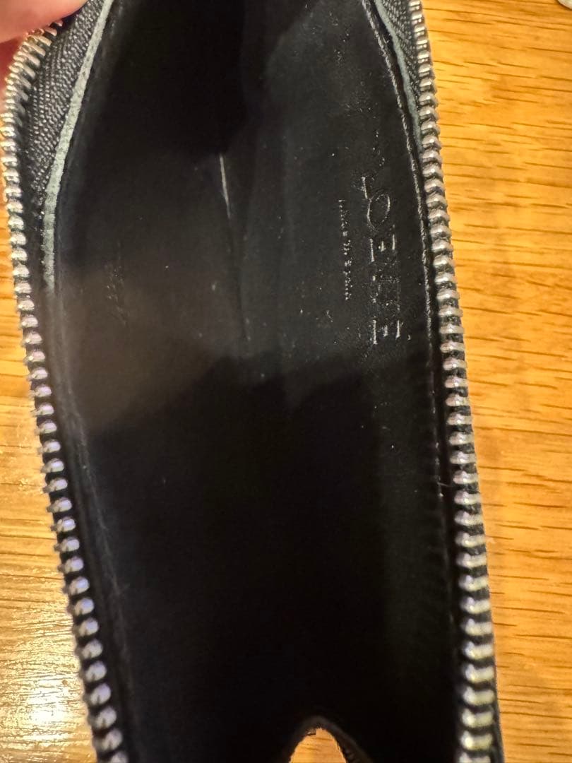 LOEWE☆パズルロングカードホルダー　ブラック