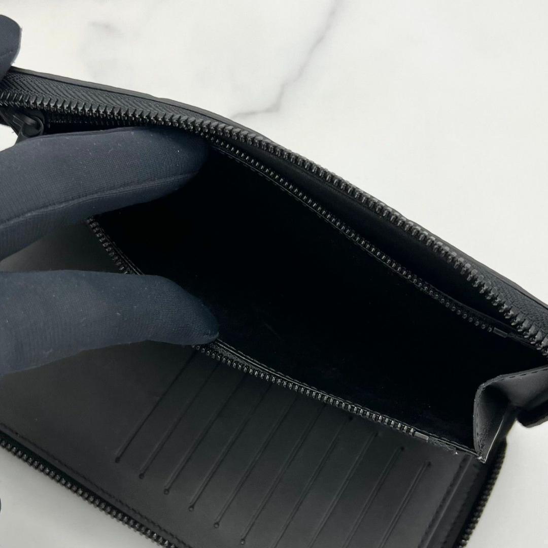 【箱袋付】 ルイヴィトン トリヨンモノグラム ヴェルティカル ブラック ビジネス