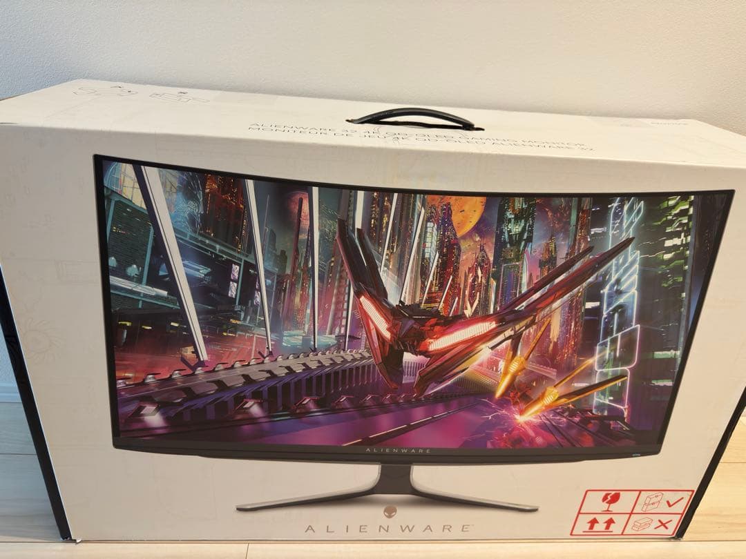 ALIENWARE 4K QD-OLEDゲーミングモニター　AW3225QF