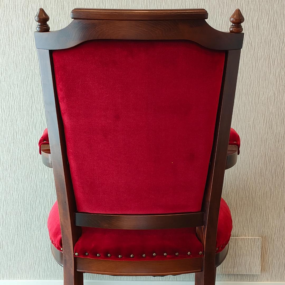 〈美品〉アンティーク　アームチェア　鋲打ち　ワインレッド
