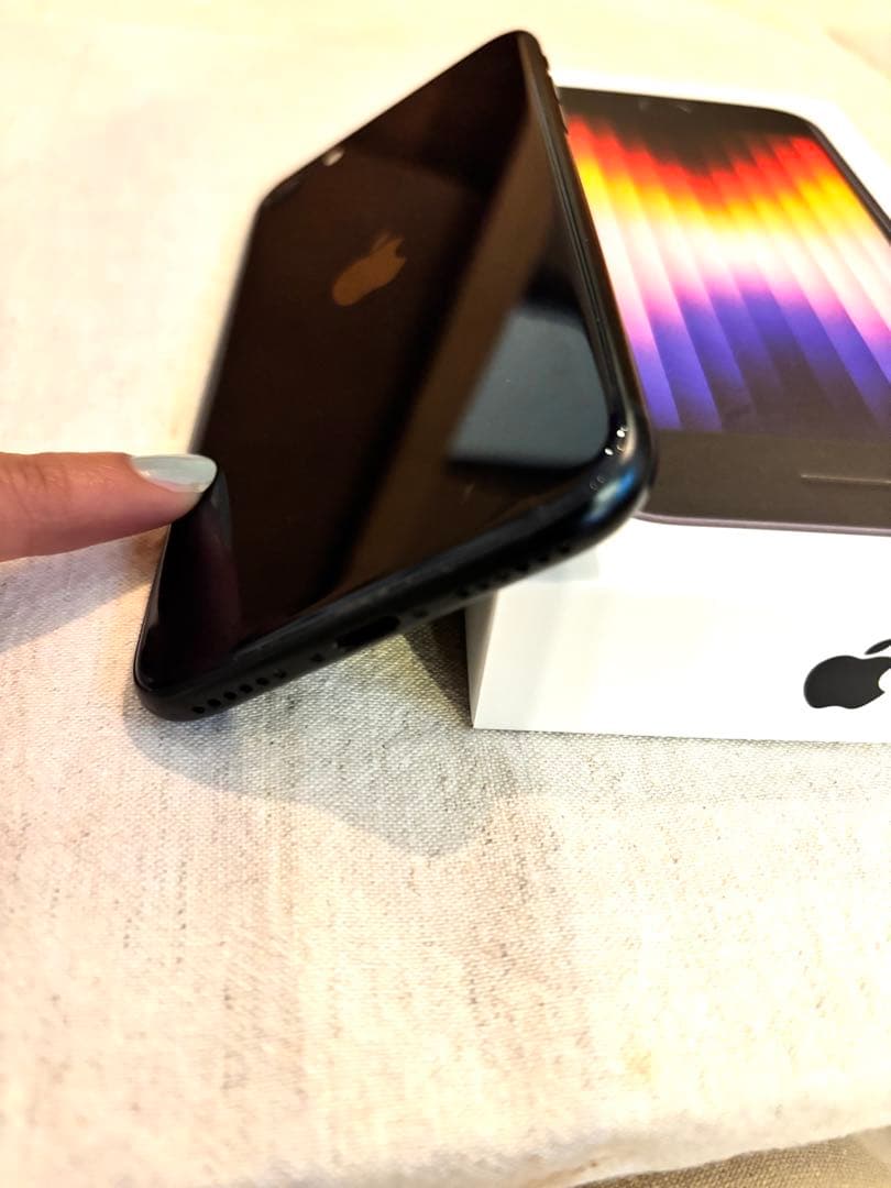 iPhone SE 第3世代 128GB｜SIMフリー｜美品｜ケース使用｜即発送