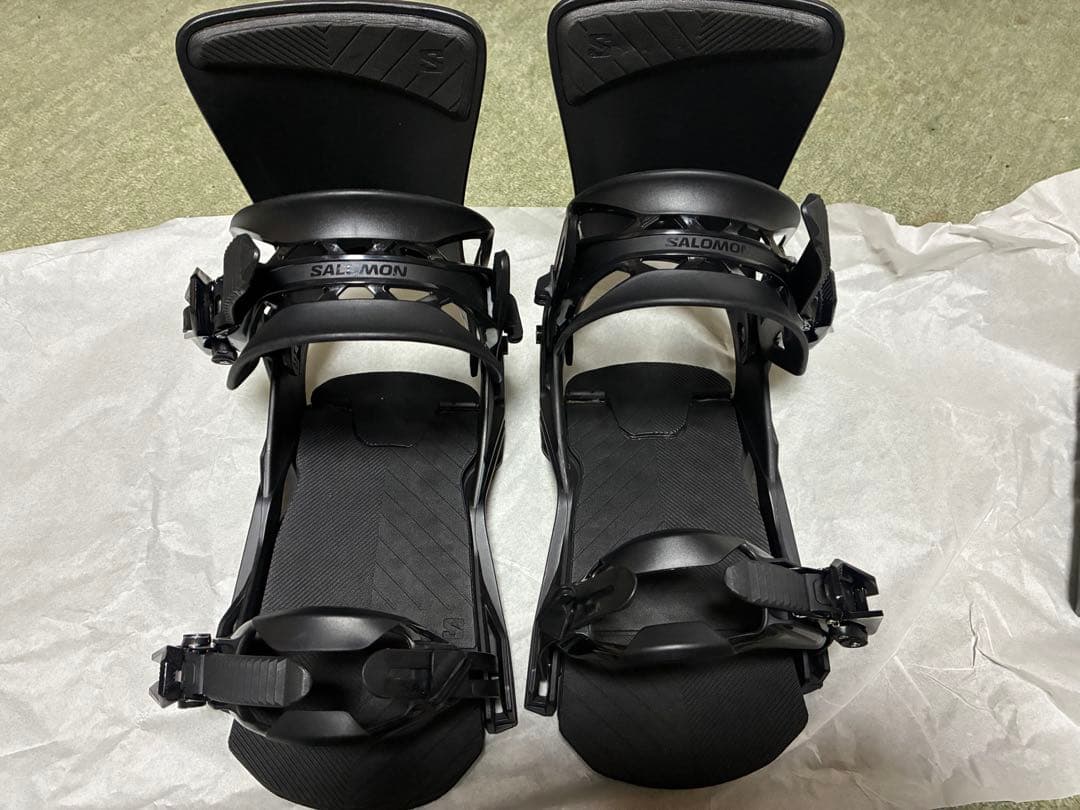 SALOMON スノーボードビンディング RHYTHM L