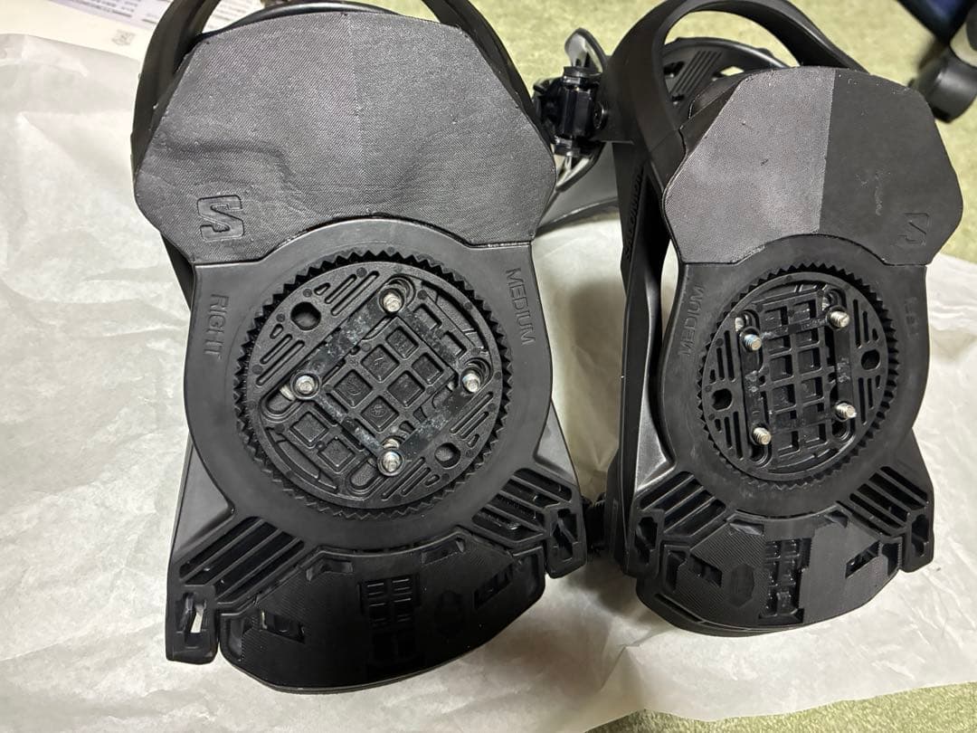 SALOMON スノーボードビンディング RHYTHM L