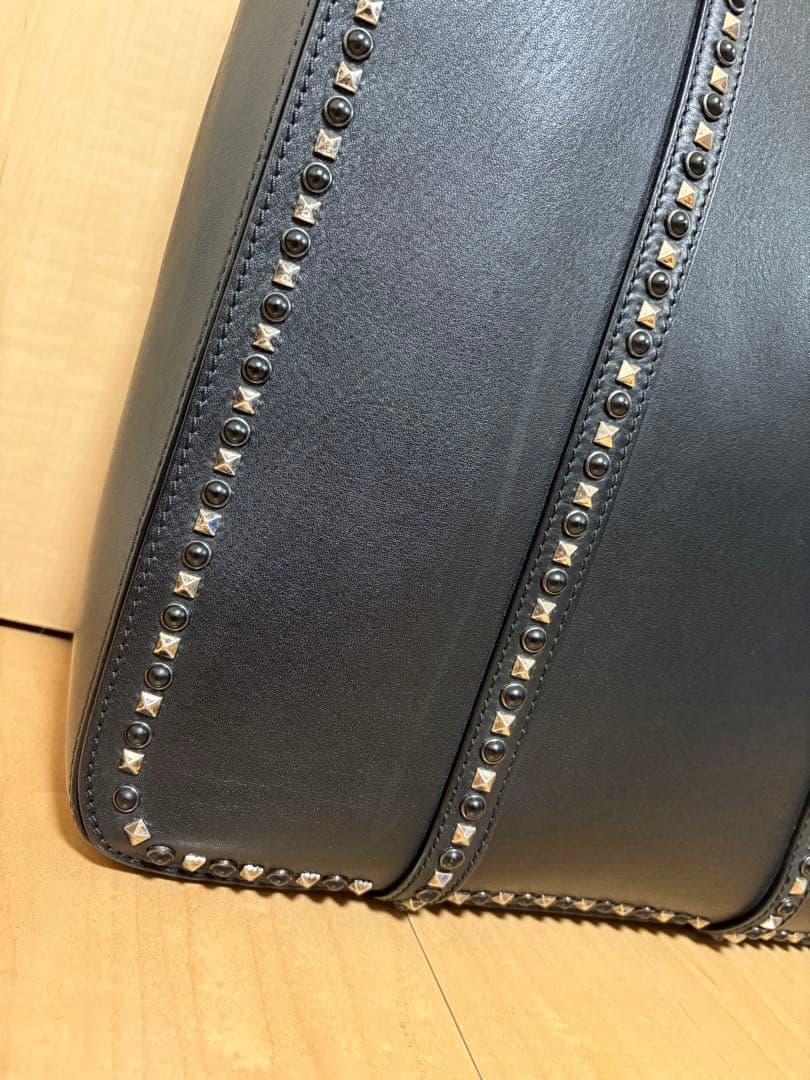 DSQUARED2本革スタッズトートバッグ