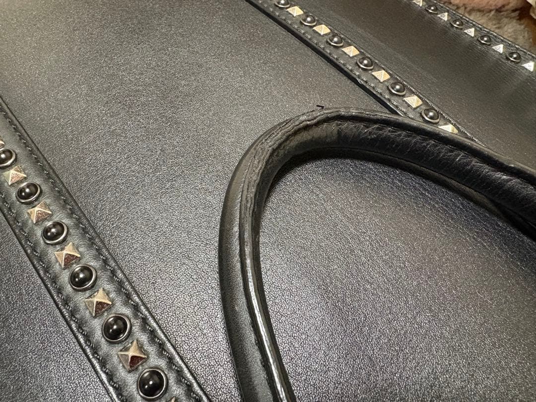 DSQUARED2本革スタッズトートバッグ