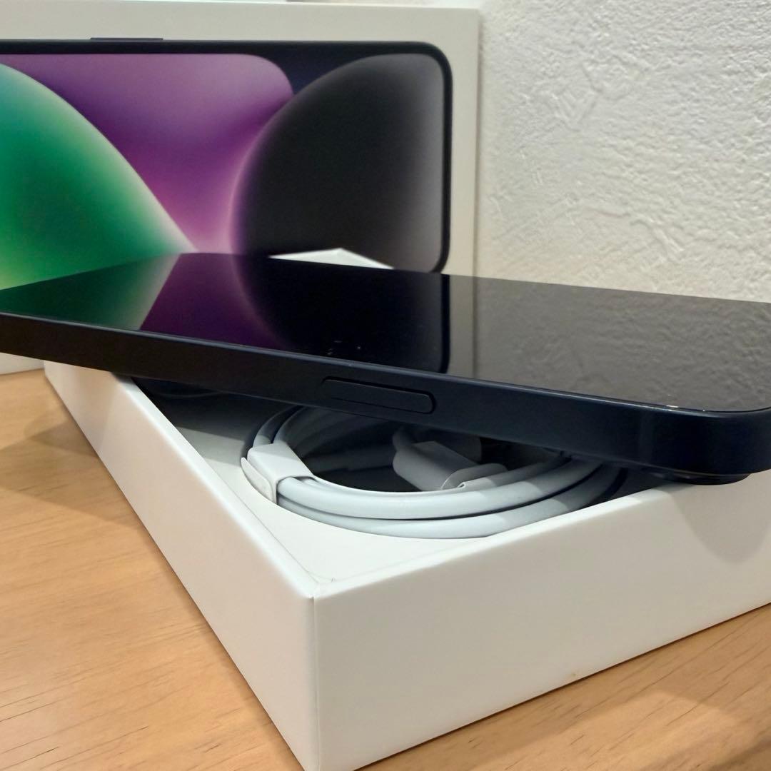 S&J様 Apple iPhone14 ミッドナイト 本体 充電ケーブル付き