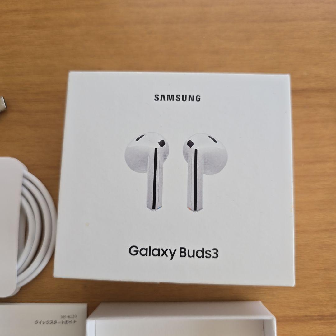 SAMSUNG GalaxyBuds3　ワイヤレスイヤホン