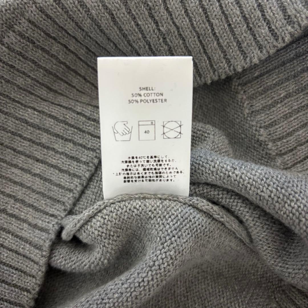 v　glowny Vネックニットのみ1点