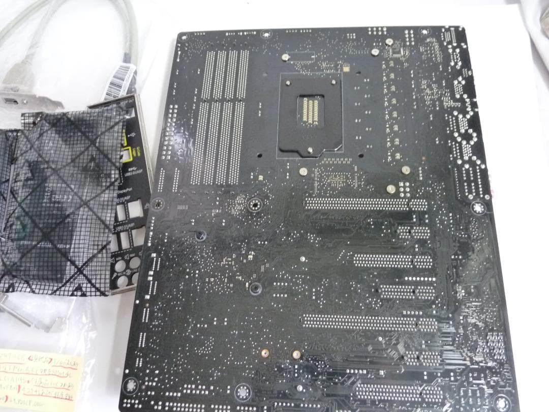 ASUS Z97-WS マザーボード　現状品