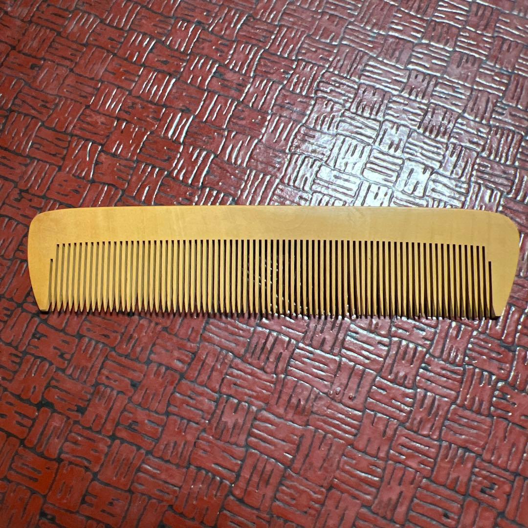 本つげ櫛　とき櫛約13㎝とびん櫛約16.5㎝　2本セ艶髪　髪結