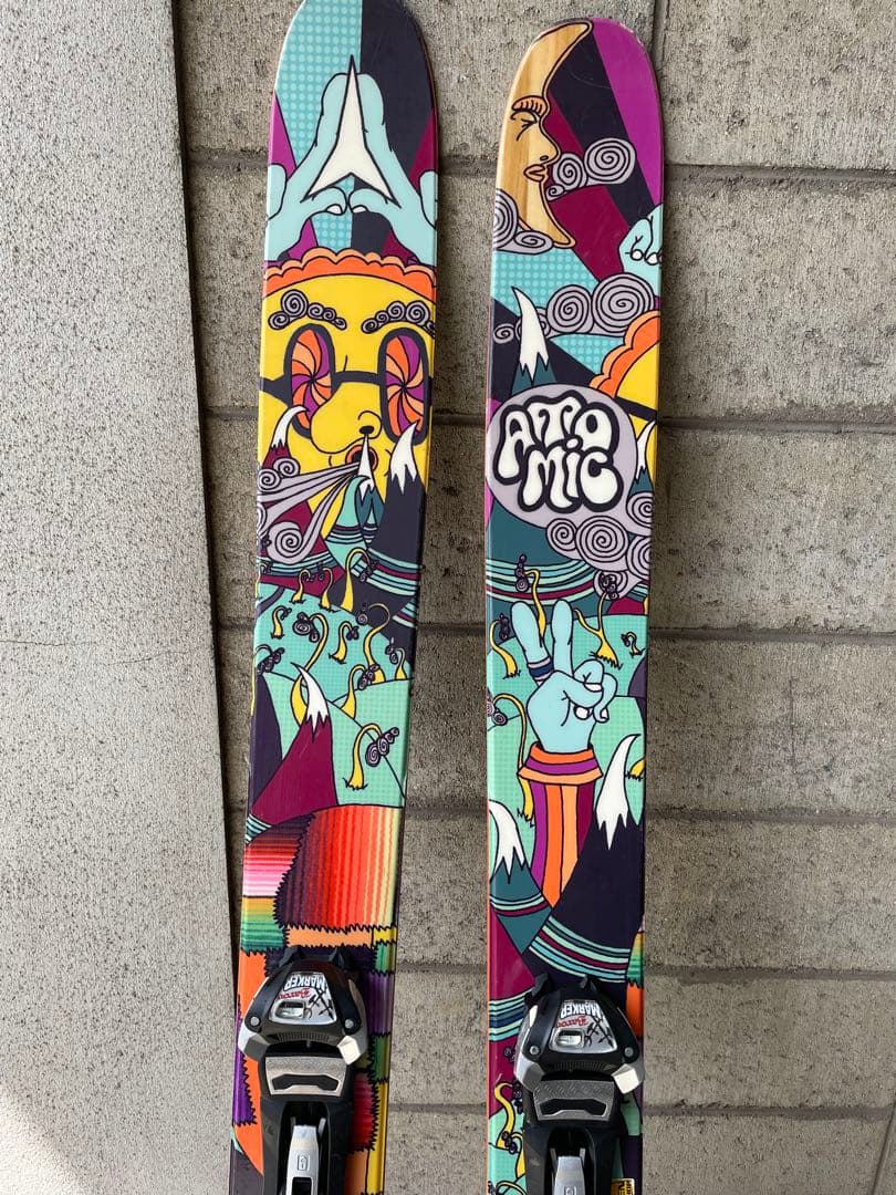 最終値下げ　Atomic ベンチェトラ-スキー板 ロッカーカラフルデザイン