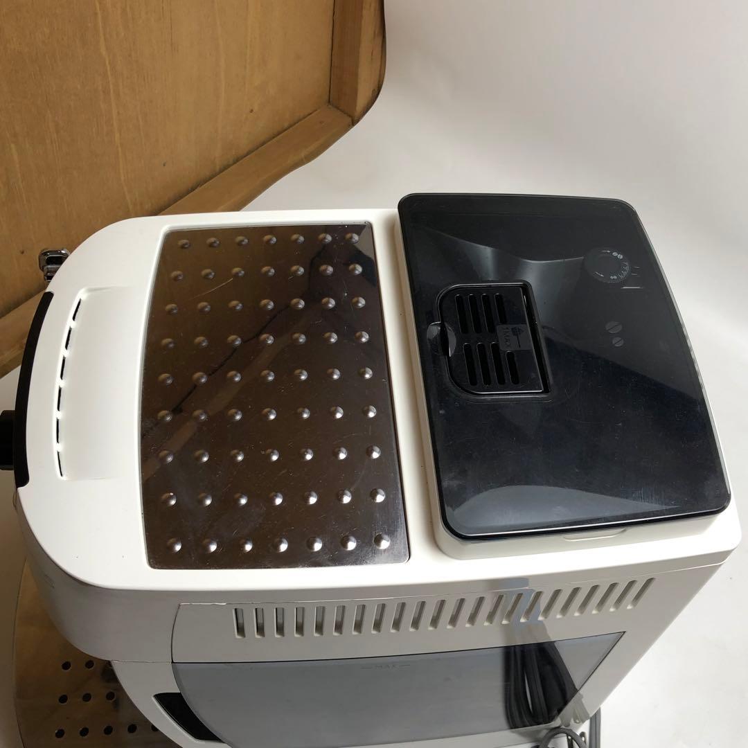 デロンギ マグニフィカS ecam22112w 全自動エスプレッソマシン