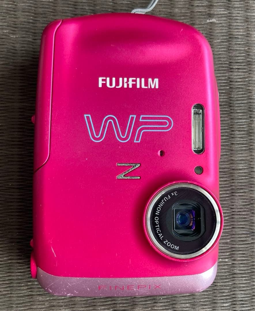 【ジャンク】FUJIFILM FINEPIX Z33WPピンク　防水デジタルカメ