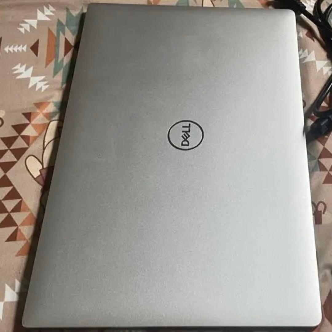 美品Dell Precision 5530 i9/32GB/2TB /4Kタッチ