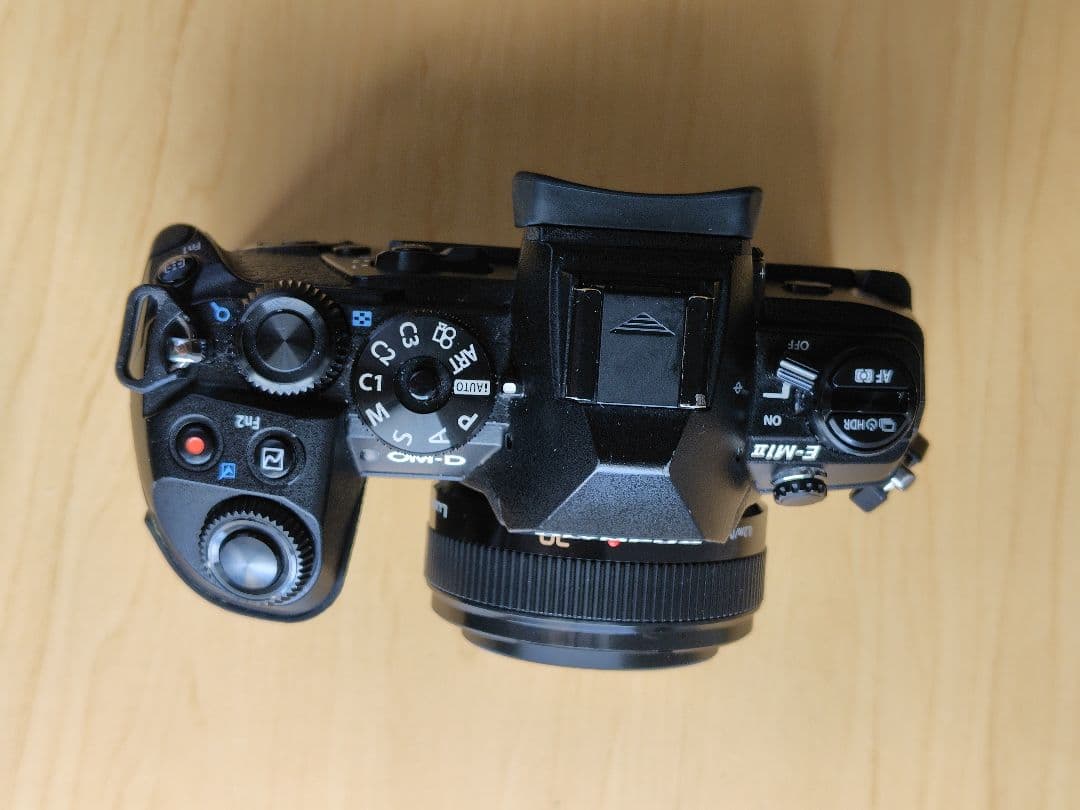 Olympus OM-D em1 mark2 カメラ Lumixレンズ付き
