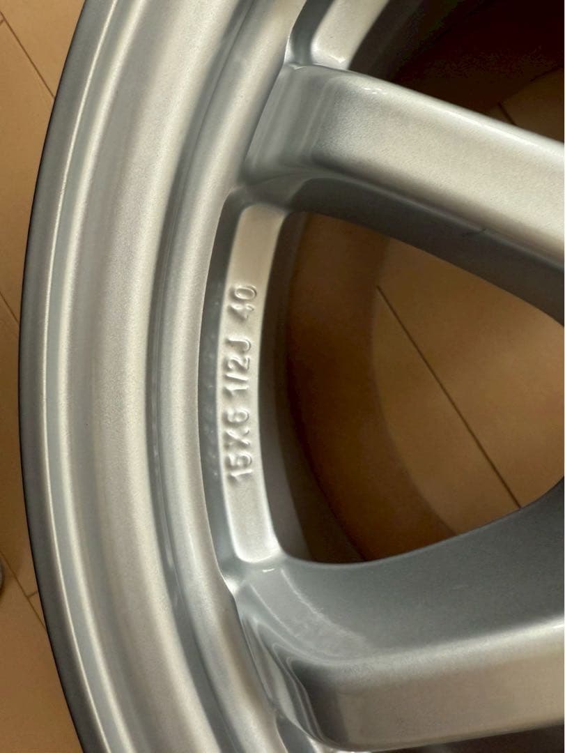 アルミホイール TOYOTA プリウス 新車外し