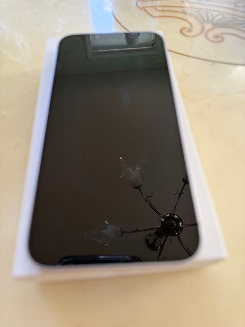 f*s様 Apple iPhone 14 Plus 紫