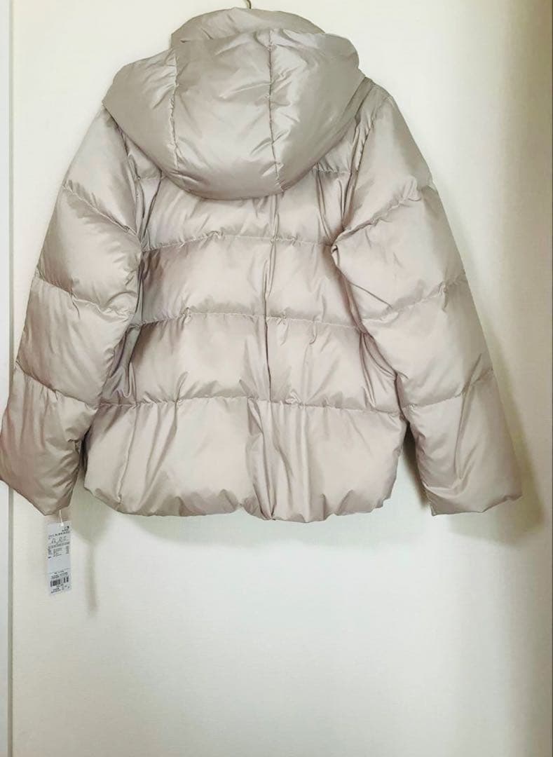 23区今季滝沢眞規子さん着用VERY掲載シレータフタコンパクト ダウンコート38