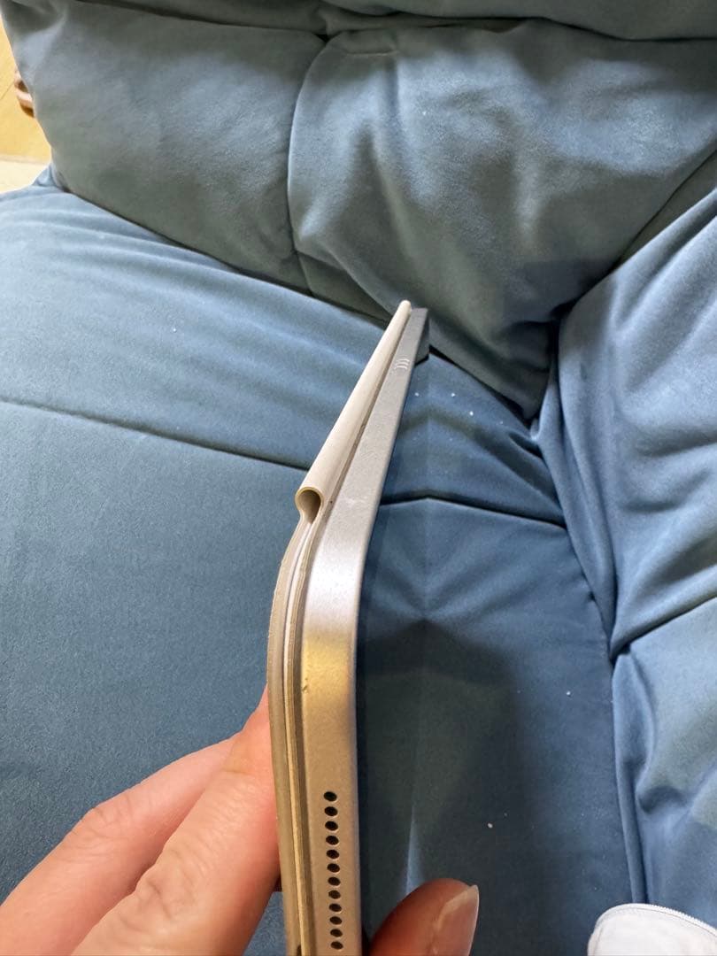 カバーつきません　iPad 第10世代 Wi-Fiモデル 64GB シルバー