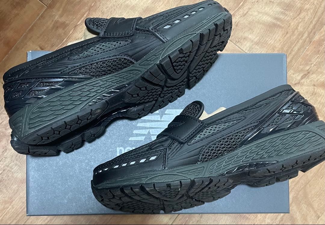 ニューバランス　1906L ローファー　2002 ブラック　24.5