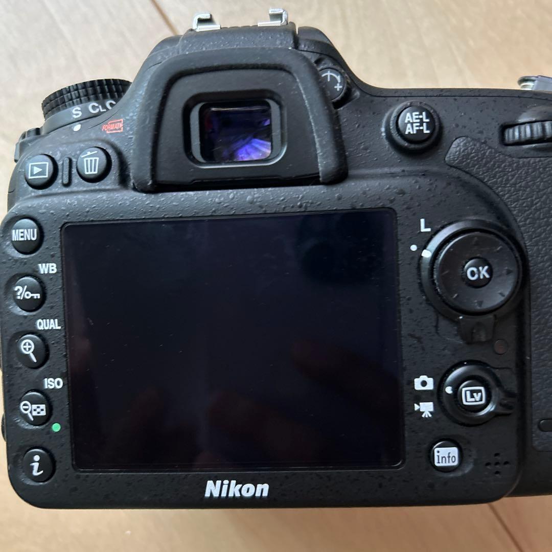 Nikon D7200 ボディ