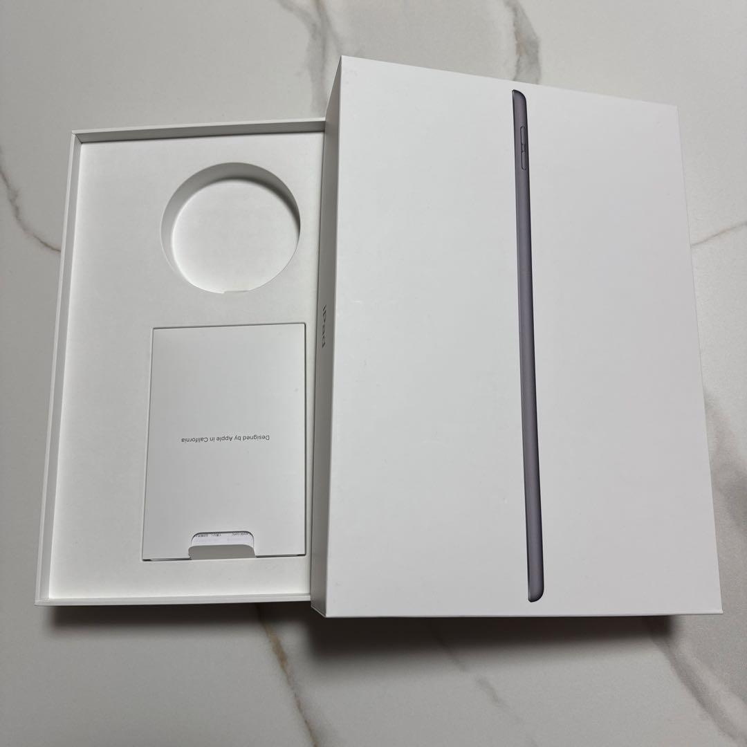 【極美品】iPad 第7世代 本体 Cellular セルラーモデル 箱付き