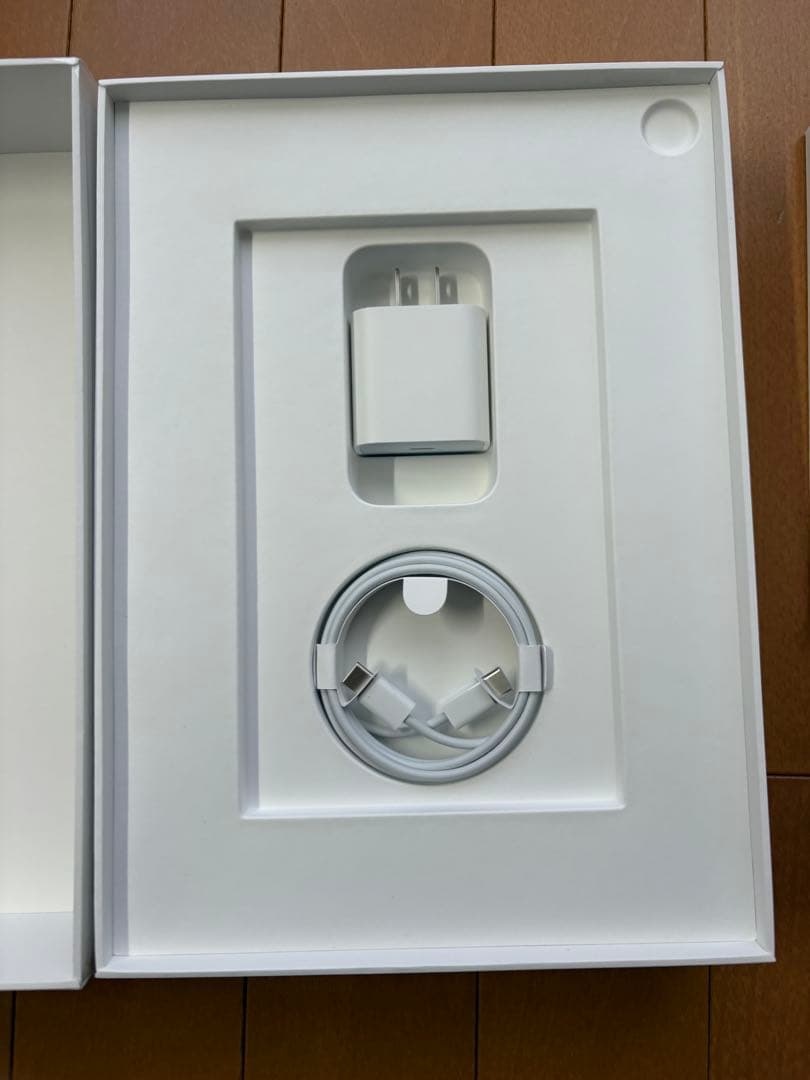 98% 超美品 M1 iPad air 5世代 64GB Wi-Fi 10.9