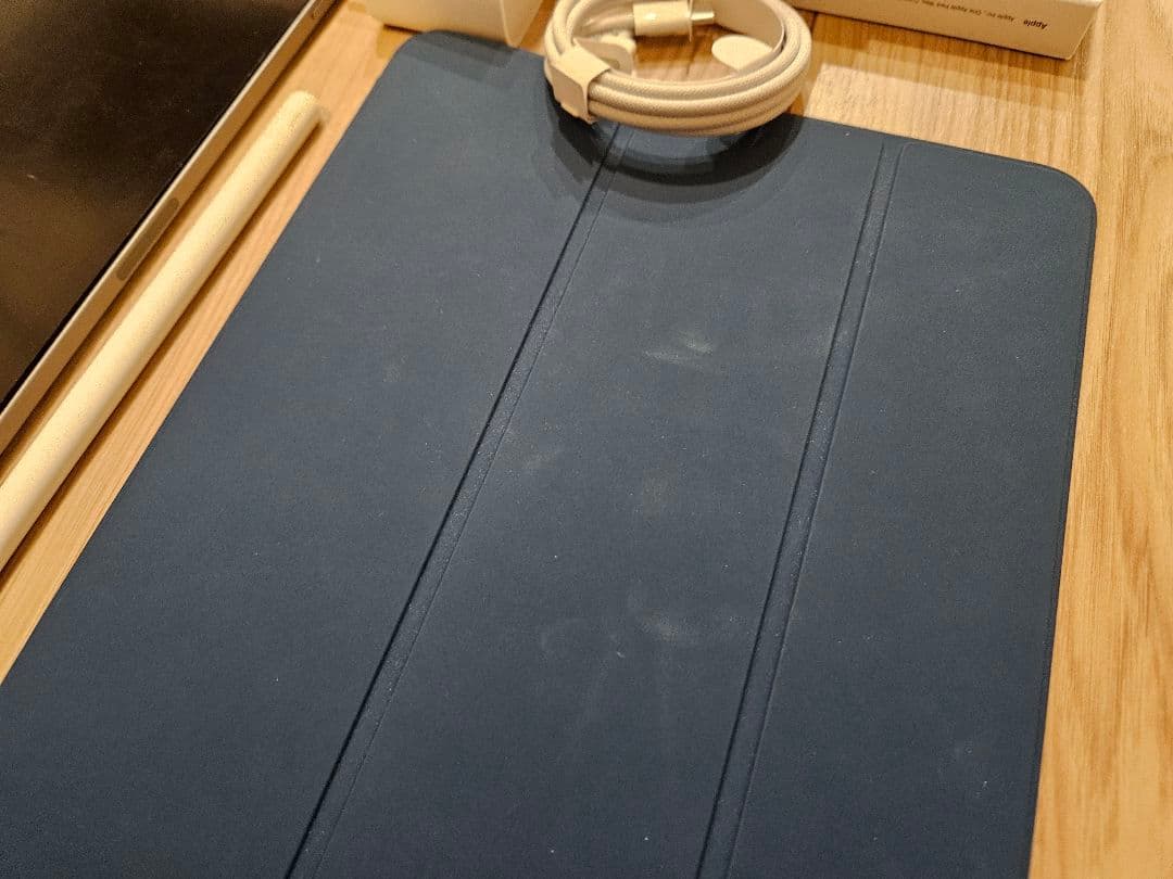 ipad pro 11インチ 第4世代 バッテリー100% 付属あり