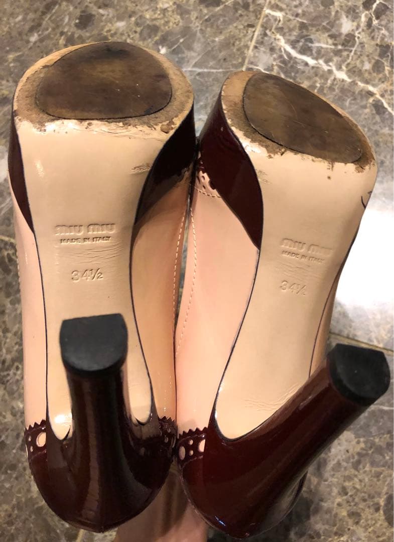 【最終大安売り！】miumiu ☆ エナメル サンダル 21.5cm