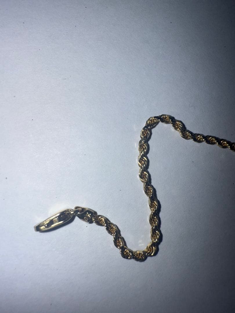 10k ツイスト　チェーンネックレス 6.5g アバランチ　約50cm