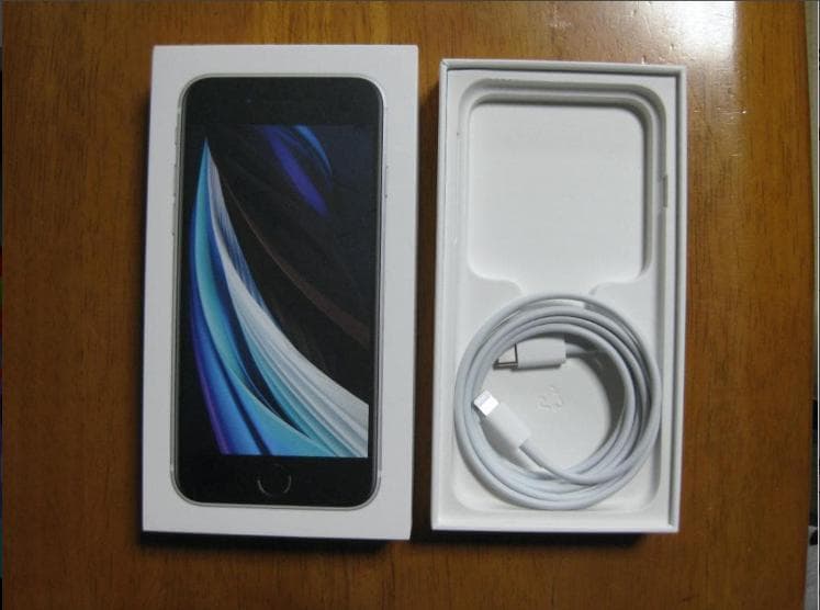 保証あり　液晶&電池新品100% iPhoneSE２ 　64GB 　SIMフリー