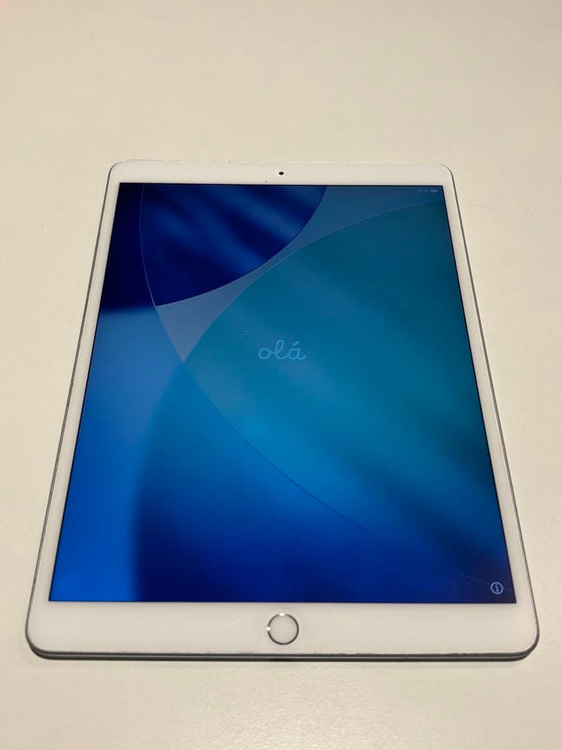 Apple iPad Air第3世代　64GB シルバー