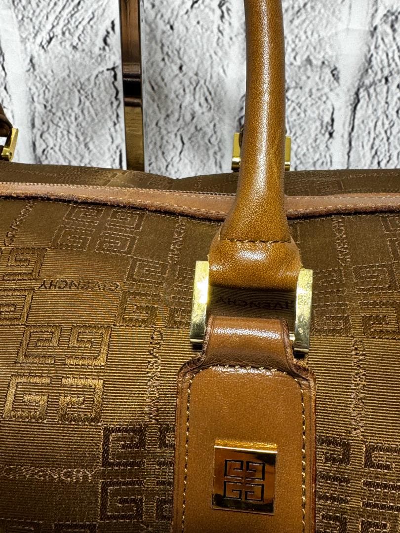 レア　GIVENCHY　ボストンバッグ　総柄　ｗ1725-0806-①-①