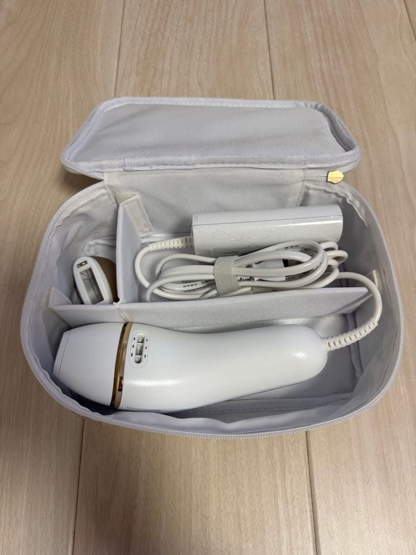 Braun Silk-expert Pro 5 脱毛器　ケース付き