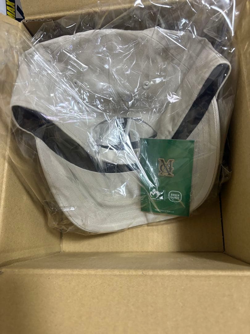 スニダン×ミセスコラボキャップ