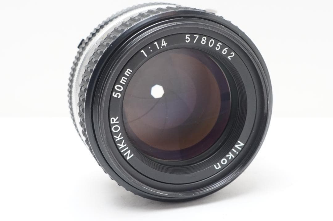 美品　Ai-s Nikkor 50mm F1.4