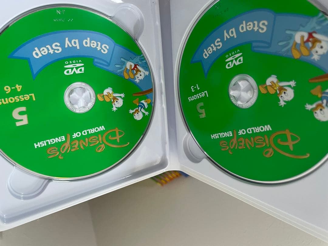 DWE ディズニー英語システム　メインプログラムフルセット　ほぼ未使用　445