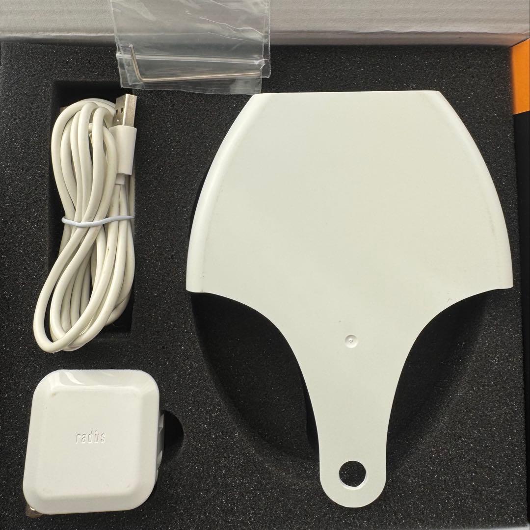 inti4s エネルギーライト 置時計　光で起きる目覚まし時計