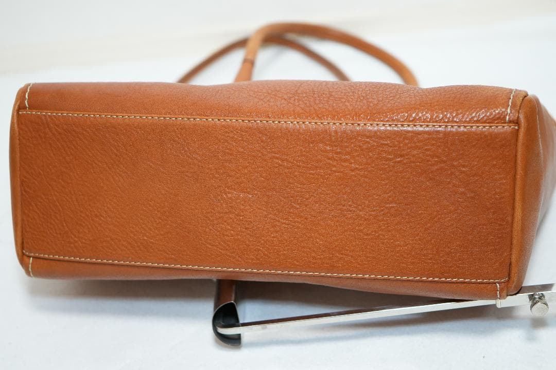 【廃番】トーン オイルヌメ　ミディアム トート ライトブラウン 土屋鞄