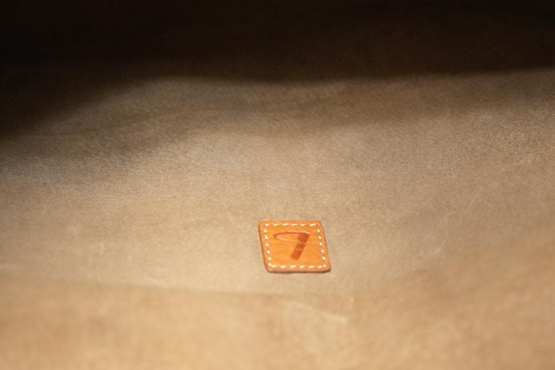 【廃番】トーン オイルヌメ　ミディアム トート ライトブラウン 土屋鞄