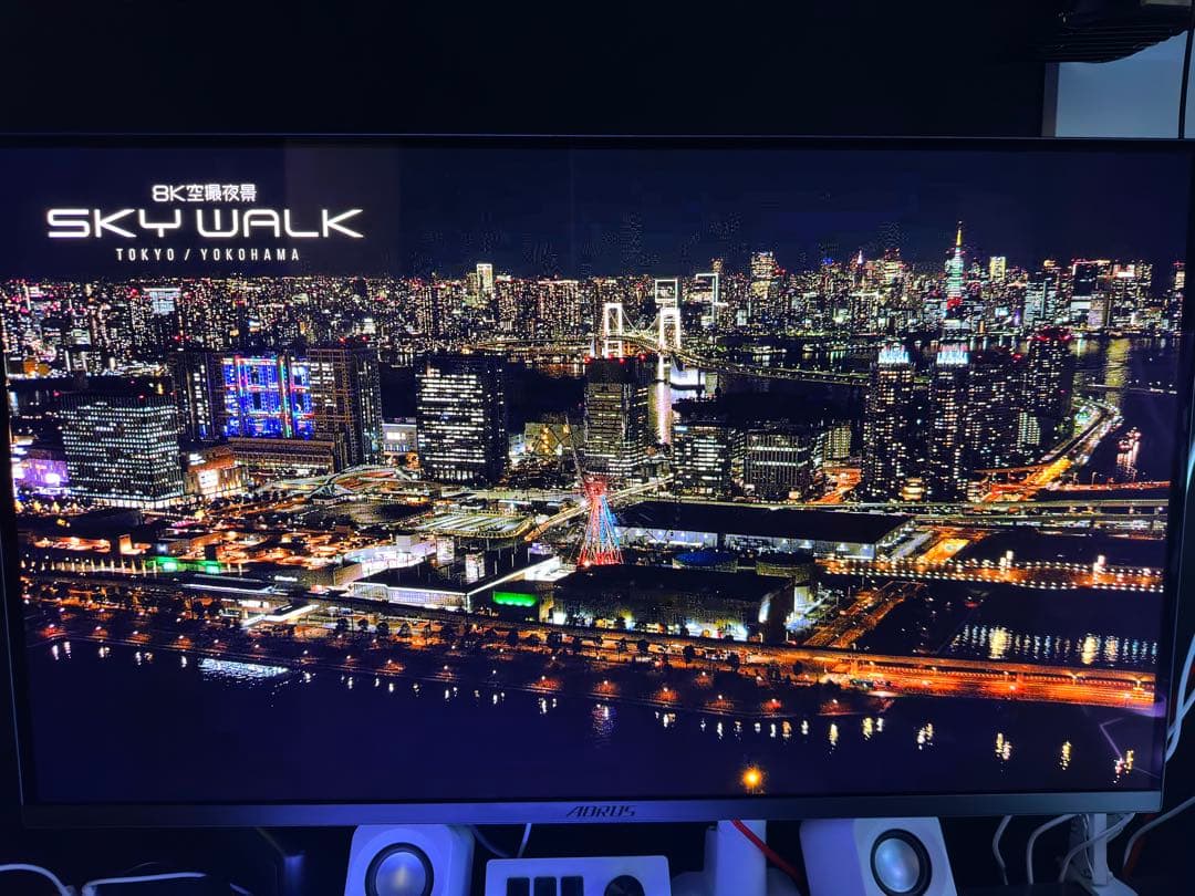 GIGABYTE AORUS 32インチ 4Kモニタ OLED