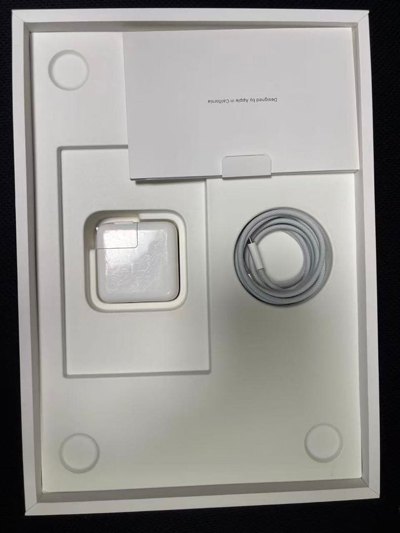 MacBook Air M2 13.6インチ 8GB 256GB