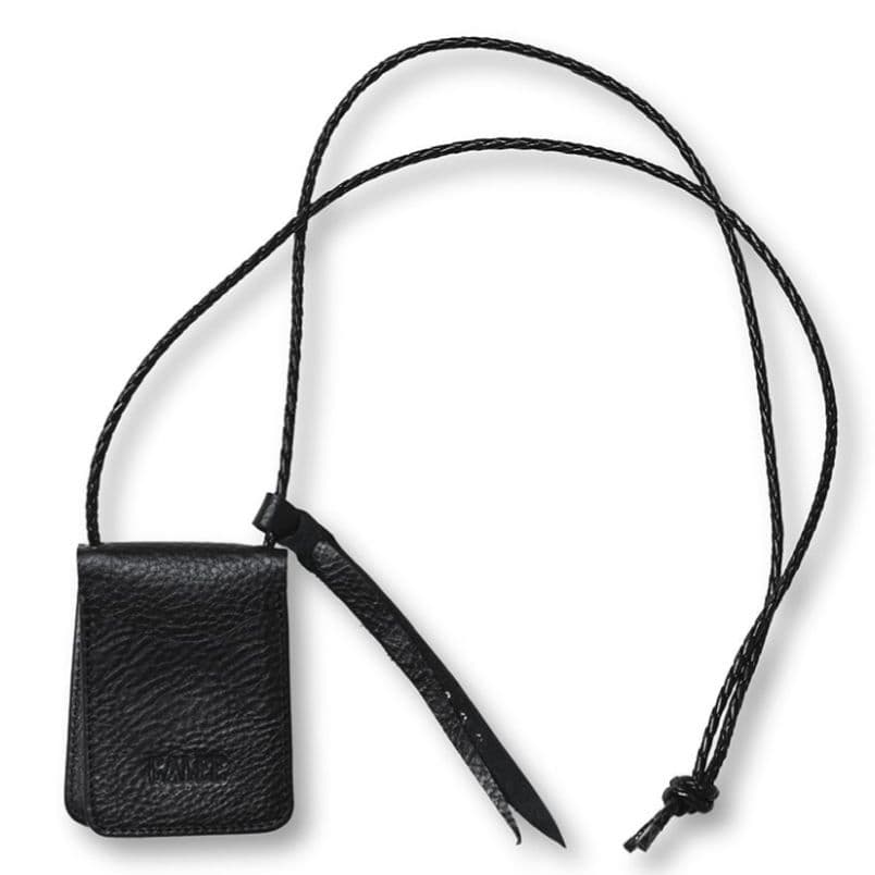 【大特価中】CALEE キャリー　ブラックレザー ネックストラップマルチケース