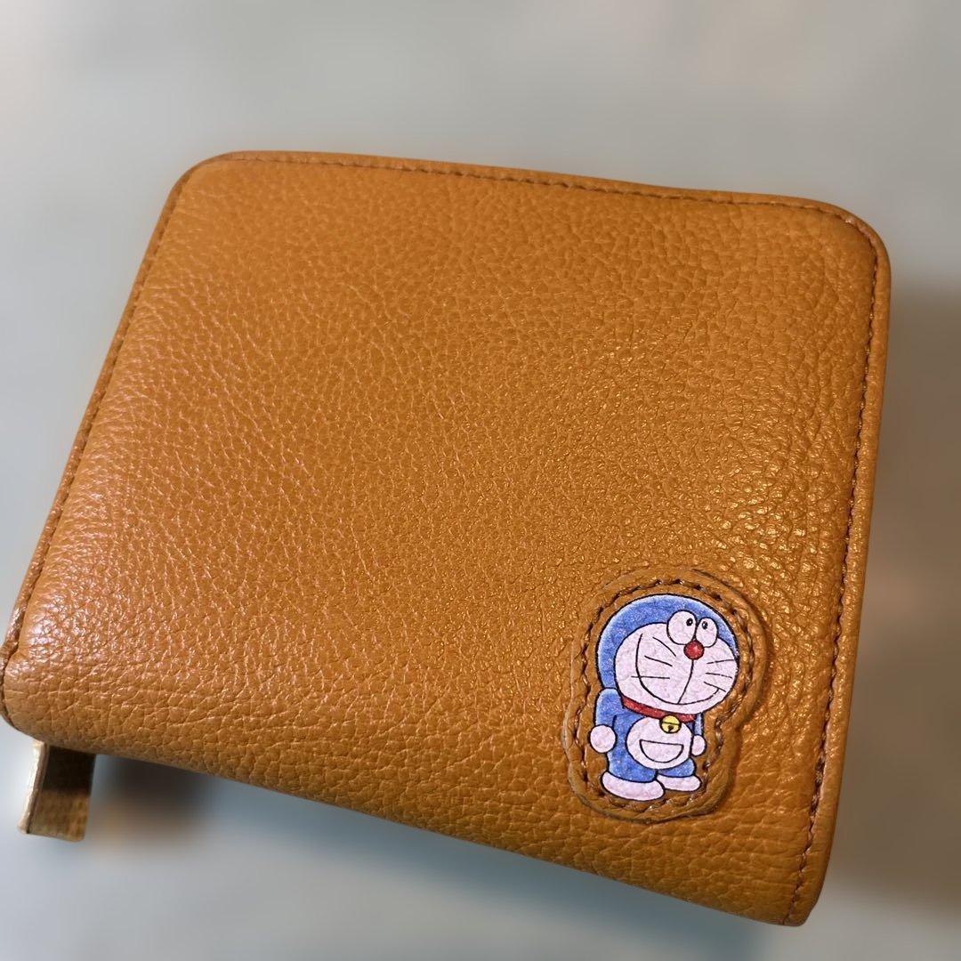 ドラえもん 二つ折り財布 キソラ　イエロー