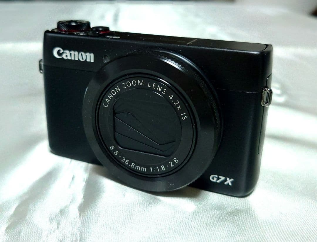 CANON　コンパクトデジタルカメラ　PowerShot　G7X