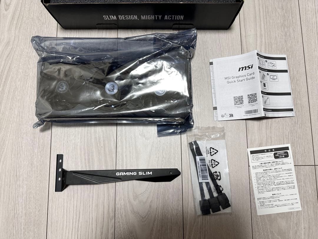 グラフィックボード・グラボ・ビデオカード GeForce RTX4080 SUPER GAMING X SLIM 16G