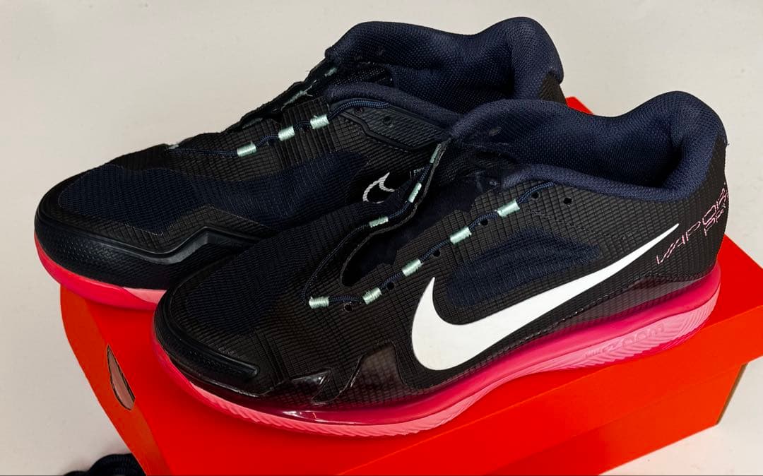 【美品】NIKEナイキ コート ズーム ヴェイパーpro HC CZ0220