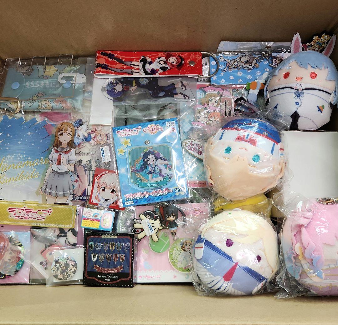 ノンジャンル　アニメグッズ　まとめ売り　200個程度